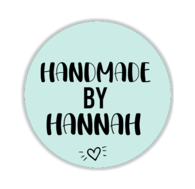 Gepersonaliseerde Stickers Handmade  (5 stuks) Gepersonaliseerde Stickers Handmade  (5 stuks) Je kado leuk inpakken? Inpakkenisleuk.nl is jouw webshop vol leuke inpakspullen zoals o.a. kadopapier, kadozakjes, stickers en kaarten.