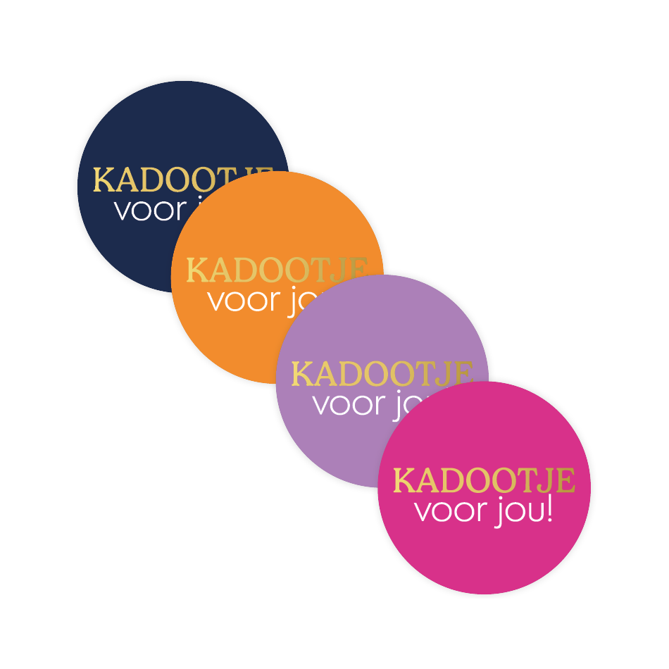 inpakkenisleuk-stickers-kadootje-voor-jou-4-varianten Kado Stickers | Kadootje voor jou kleurtjes (12 stuks) - Afbeelding 1